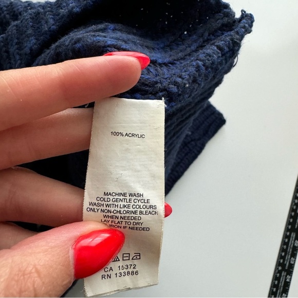 Joe Fresh Blue Long Sleeve Knit‎ Sweater Top Size Small - Picture 9 of 9